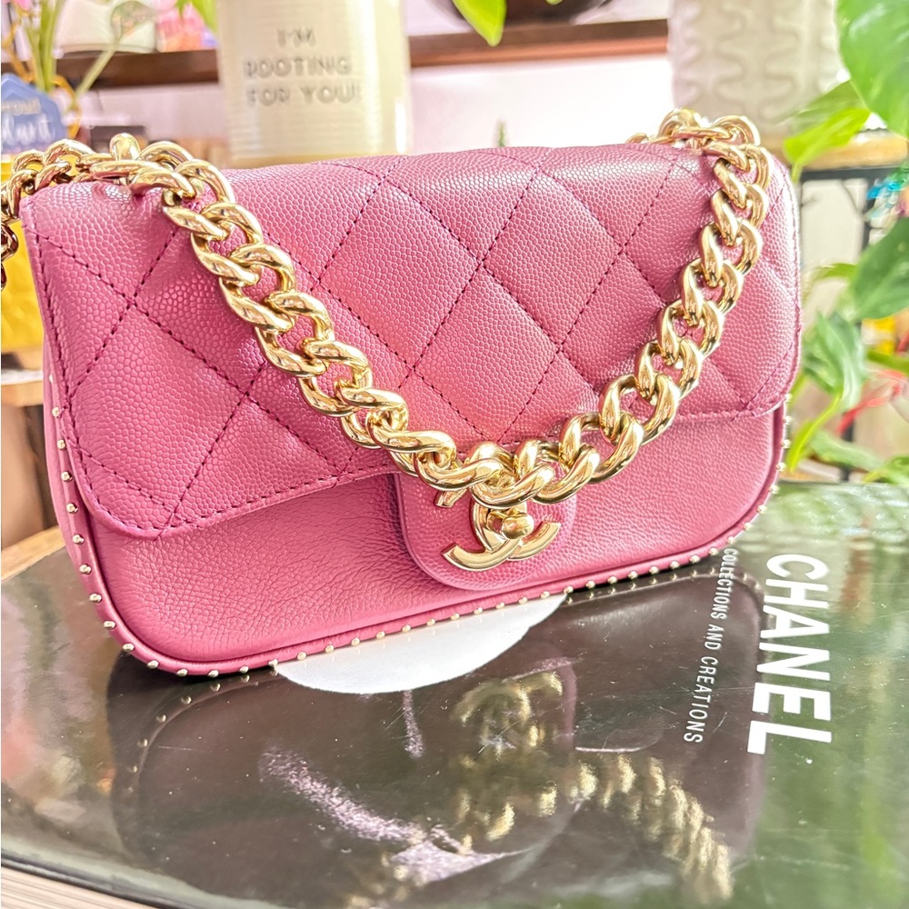 CHANEL Purple Quilted Caviar Leather Chain Strap Sh Bag Gold Mademoiselle Lock - Picture 8 of 8